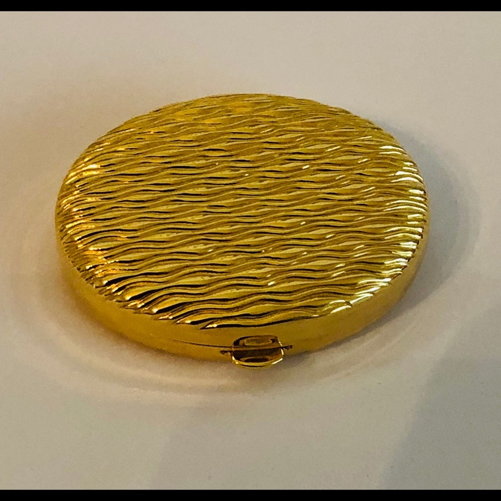 Estée Lauder Chain Link Pressed Powder Compact